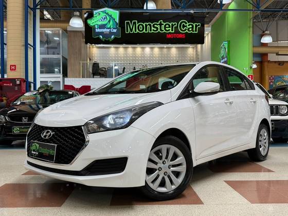 HYUNDAI HB20S 1.0 COMFORT PLUS 12V FLEX 4P MANUAL